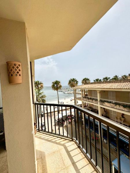 WINTER: Renovated and modern apartment in 1st place Line of the Port of Colonia St Jordi-- AP 08 WT