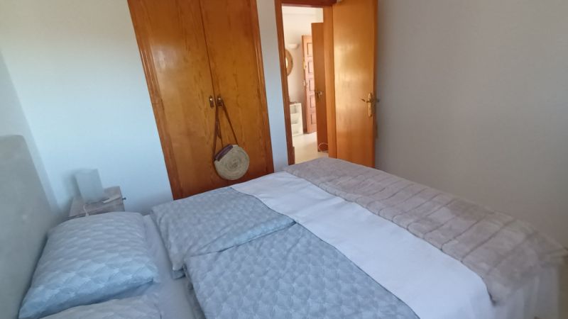 Invierno: Elegante apartamento con 3 terrazas y calefacción en Cala Santanyi -- AP 30 WT