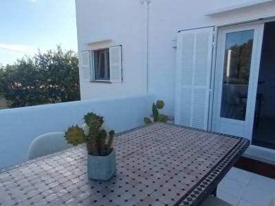 Invierno: Elegante apartamento con 3 terrazas y calefacción en Cala Santanyi -- AP 30 WT