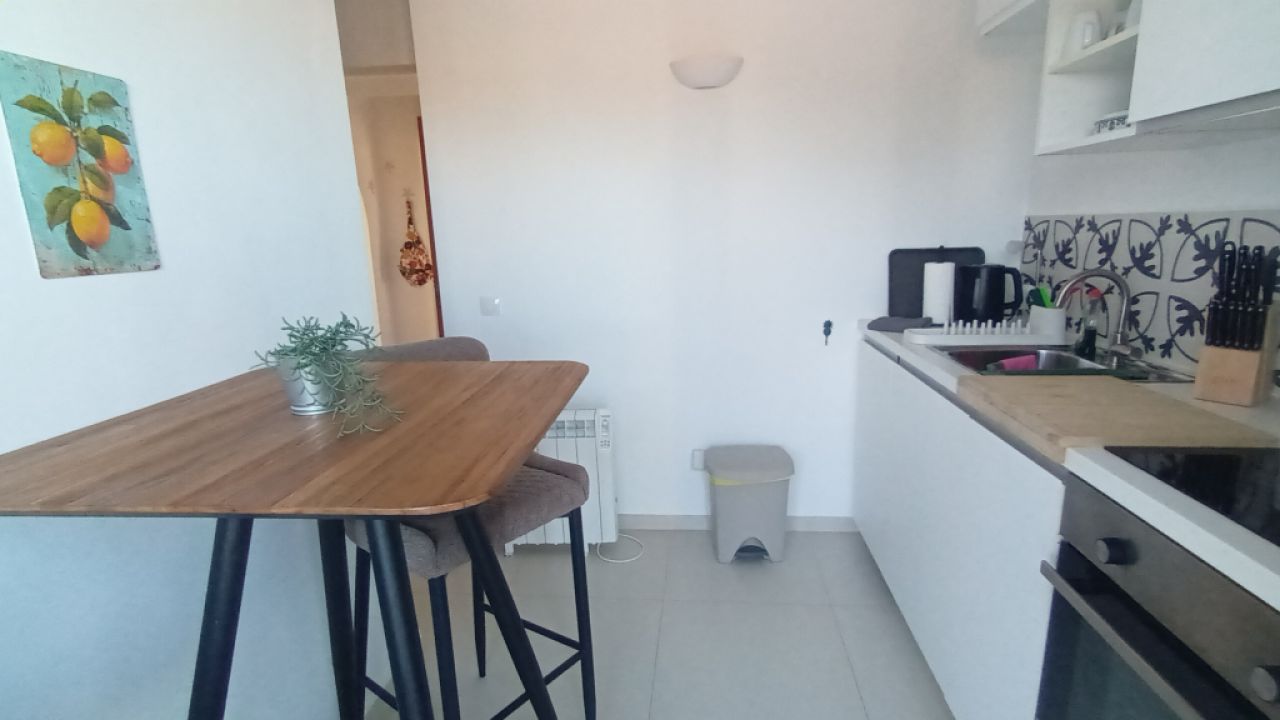 Invierno: Elegante apartamento con 3 terrazas y calefacción en Cala Santanyi -- AP 30 WT