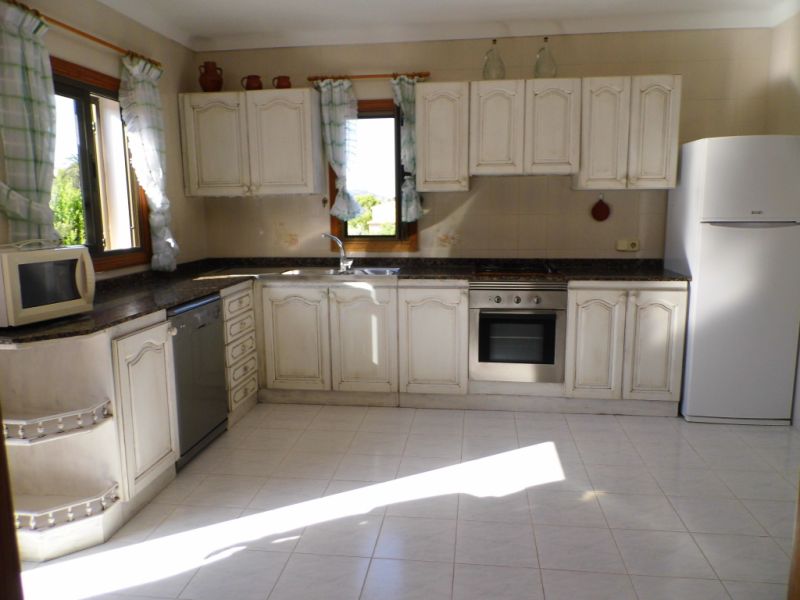 WInter: Preciosa finca con calefacción y vistas al mar en S Horta --- F 12 WT