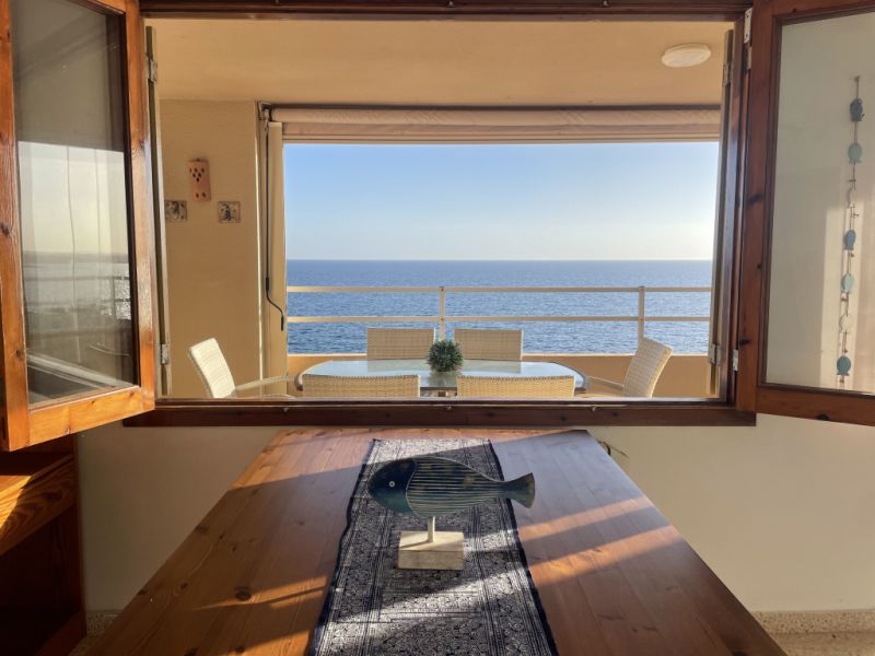 Winter: Sonniges Apartment mit Terrasse in 1. Linie von Sa Rapita -- AP 06 WT