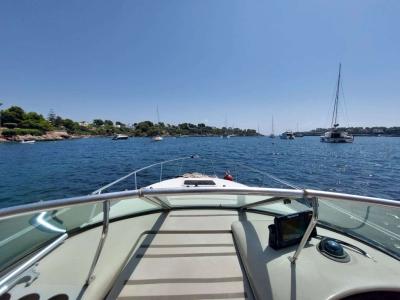 WINTER PRICE: Motorboat Sea Ray 260 Sundancer with berth until March