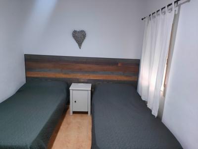 Wintersaison: Modernisiertes Apartment in 1. Line der Küste von  Cala Morlanda -- AP 09 WT