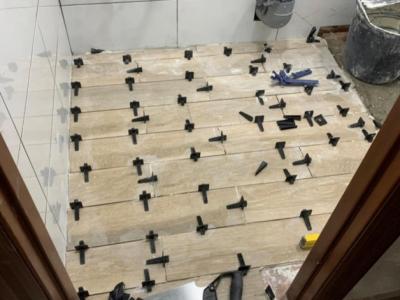 Wir führen alle Arten von Stein- oder Fliesenarbeiten durch