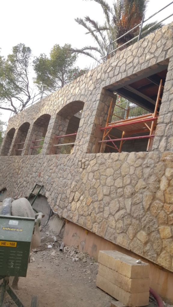 Wir führen jederzeit alle Arten von Steinarbeiten aus