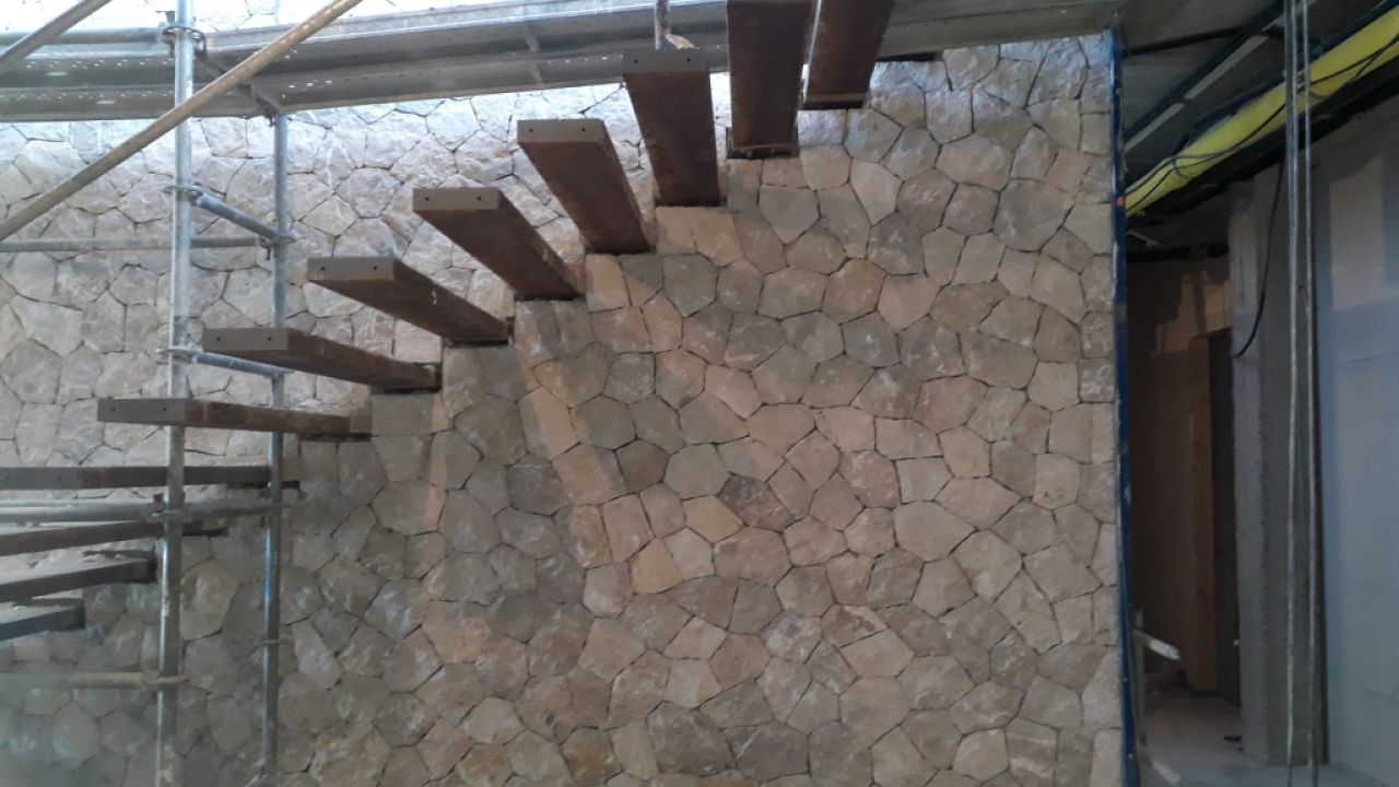 Wir führen jederzeit alle Arten von Steinarbeiten aus