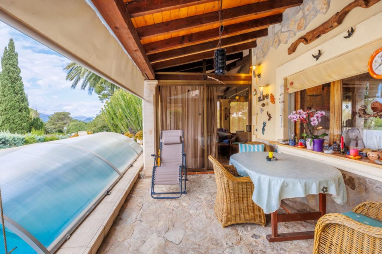 House with guest apartment in Bonaire Alcudia