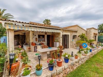 House with guest apartment in Bonaire Alcudia