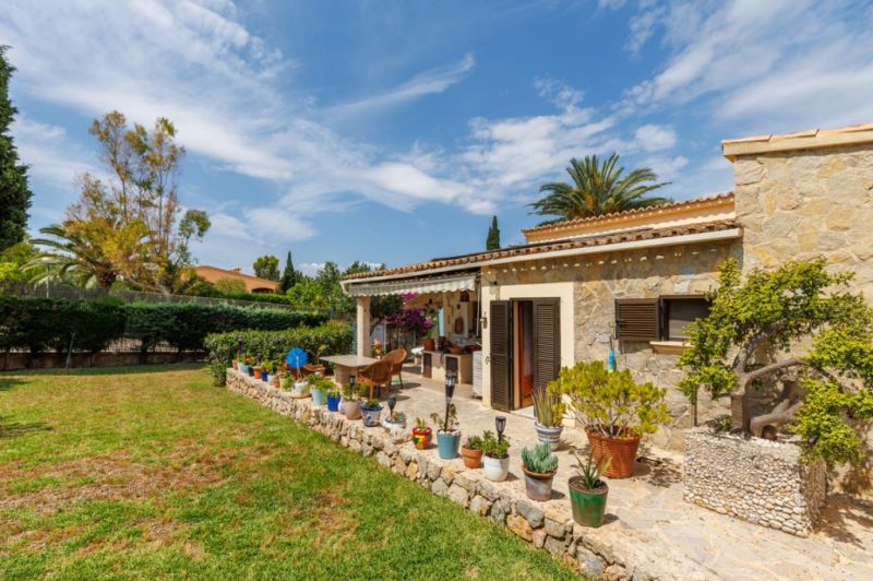 House with guest apartment in Bonaire Alcudia