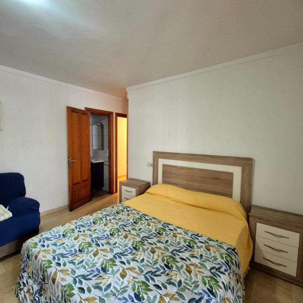 First floor apartment in Porto Cristo, next to the river and the beach