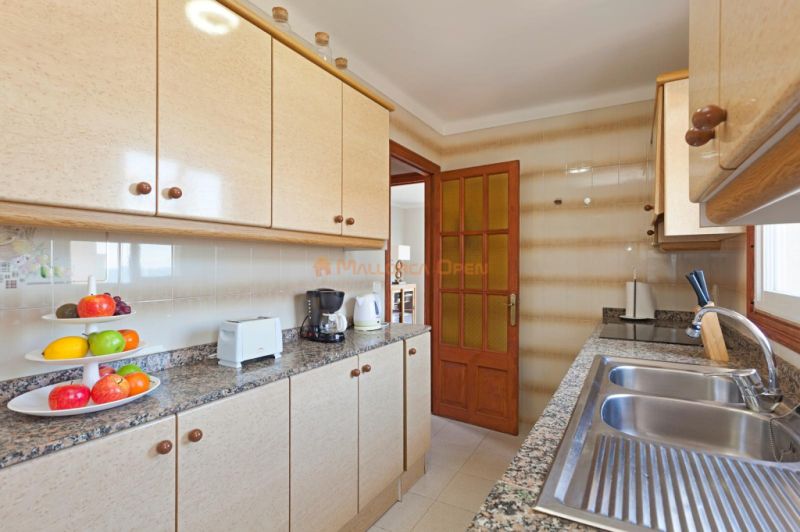 apartment on the front line in Cala Mandia