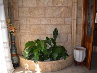 Wohnung mit Bäckerei, Restaurant, Karaoke Bar mit Meerblick von der Terrasse