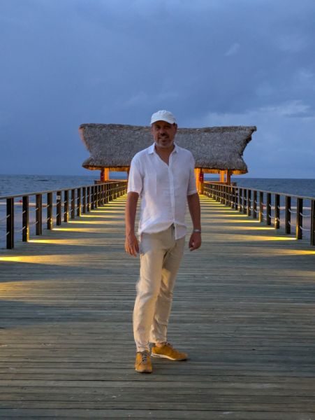 Wohnung - WG-Zimmer - Appartement ab April gesucht