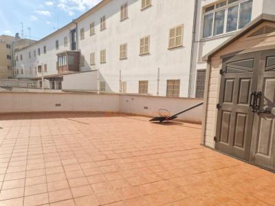 Apartment for rent in Manacor, area behind the cinema complex.