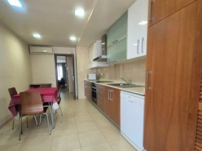 Apartment for rent in Manacor, area behind the cinema complex.