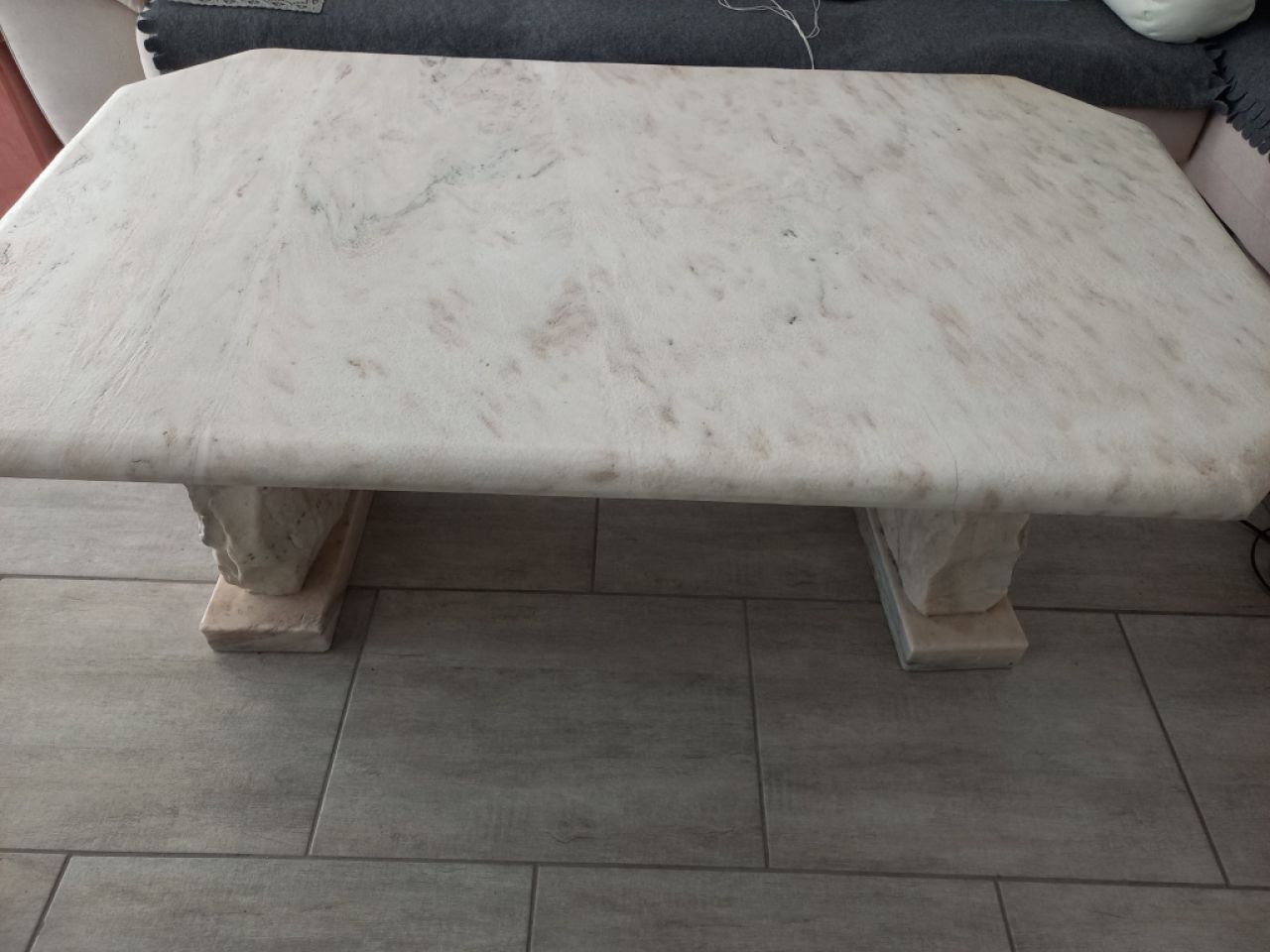 Living room table, natural marble, very heavy
