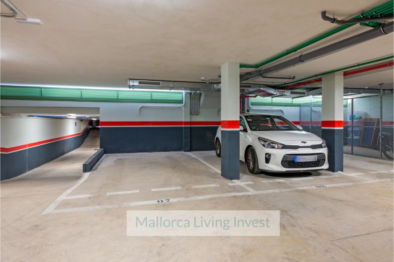 Wunderschöne Erdgeschosswohnung mit Terrasse und Stellplatz in Valldemossa