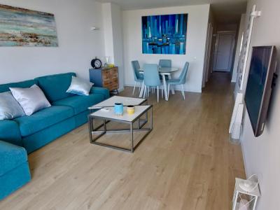 Wunderschöne, möblierte 75 m2 Wohnung im mondänen Hafen Portals Nous, top renoviert.