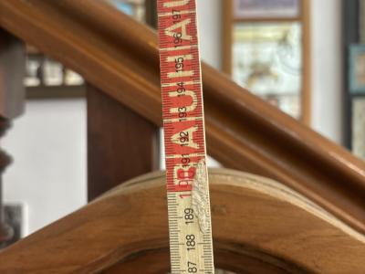 Wunderschönes antikes Massivholz-Empfangsmöbel mit Spiegel