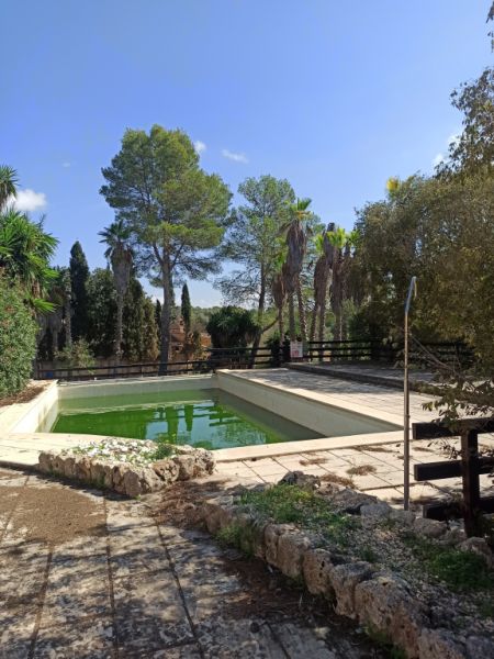 Beautiful rustic finca hotel near Sineu