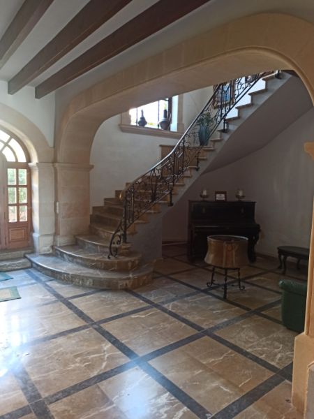 Beautiful rustic finca hotel near Sineu