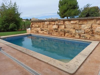 Wunderschönes Stadthaus mit Pool Son Carrio