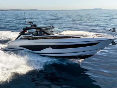 Yacht Management und Service