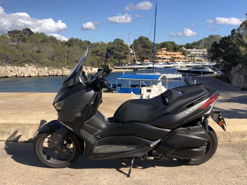 Yamaha 300 X-Max 7500KM matriculación española Ubicación Mallorca