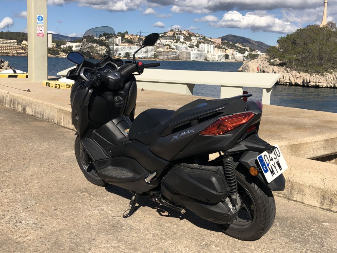 Yamaha 300 X-Max 7500KM matriculación española Ubicación Mallorca