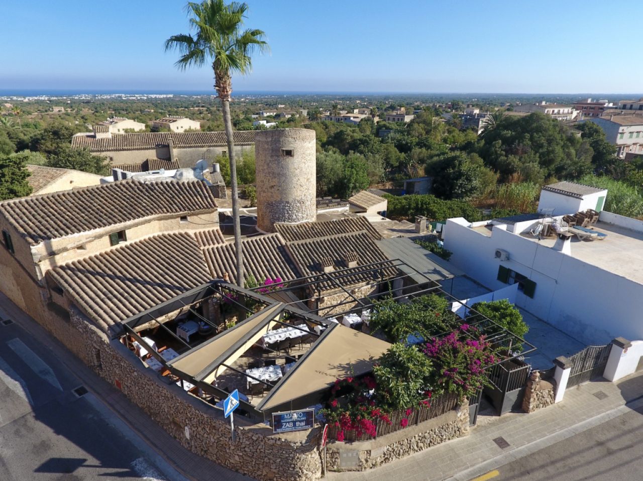 Zeig deine Kunst in bester Gesellschaft!