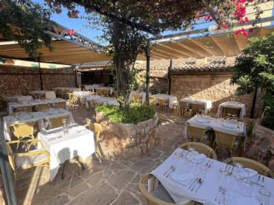 Zeig deine Kunst in bester Gesellschaft!