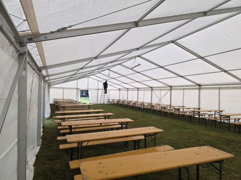 Tent rental, Event management