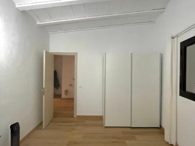 Zimmer in Campos zu vermieten für eine Frau