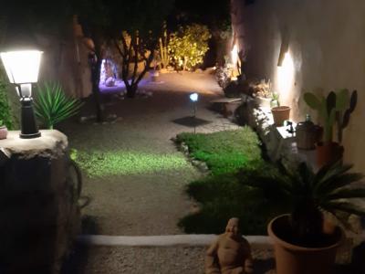 Zimmer mit Bad und Dusche