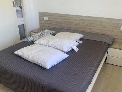 Room for rent – Cala Mandia (seafront)