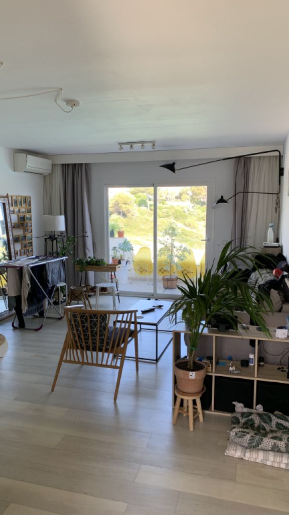 Room for rent – Cala Mandia (seafront)