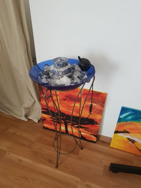 Zimmerbrunnen mit Sodalith und Bergkristall