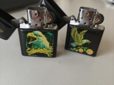 Zippo-ähnliche Feuerzeuge