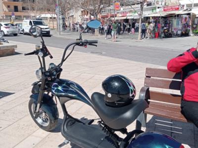 zu Verkaufen, seltenes. E Motorrad.50 ccm, im Harleys Style.